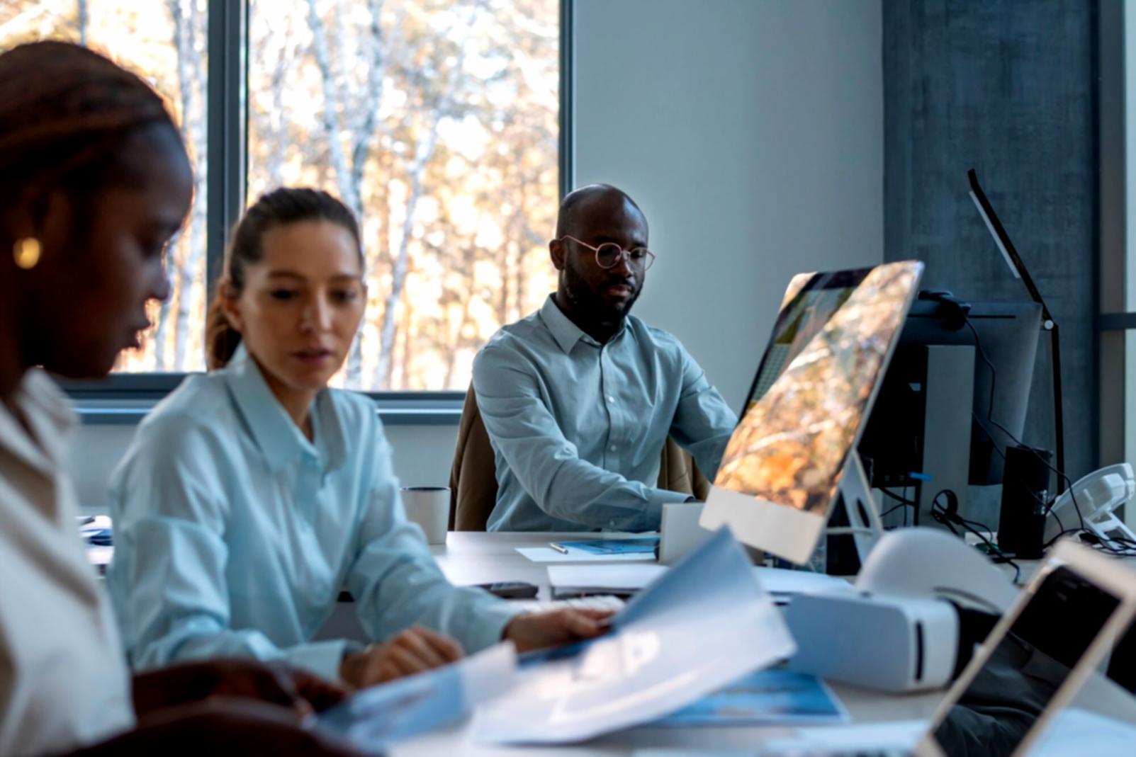 Unser Büro in Fellbach mit modernen Arbeitsplätzen